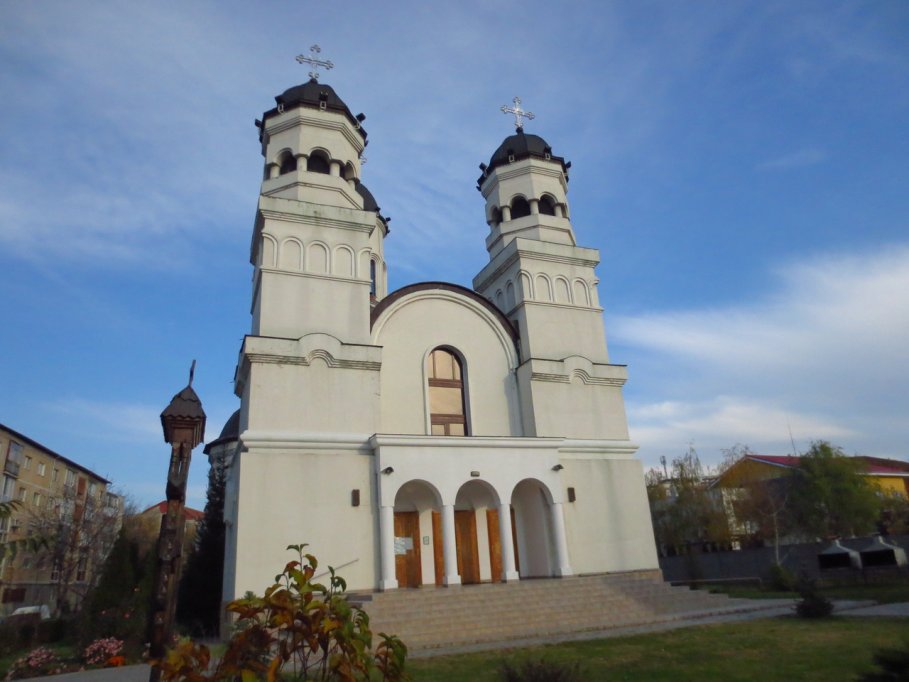 Biserica „Adormirea Maicii Domnului“ - Calea Aradului