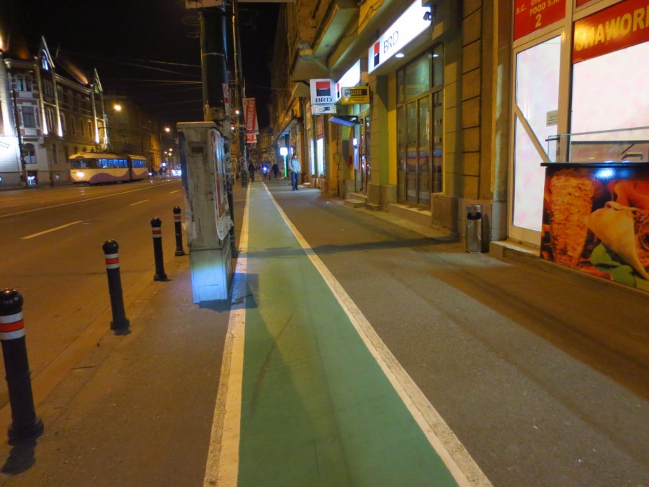 Pista bicicleta - Bulevardul 16 Decembrie 1989 din Timisoara