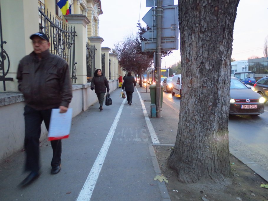 Pista bicicleta - Bulevardul Ion C. Bratianu