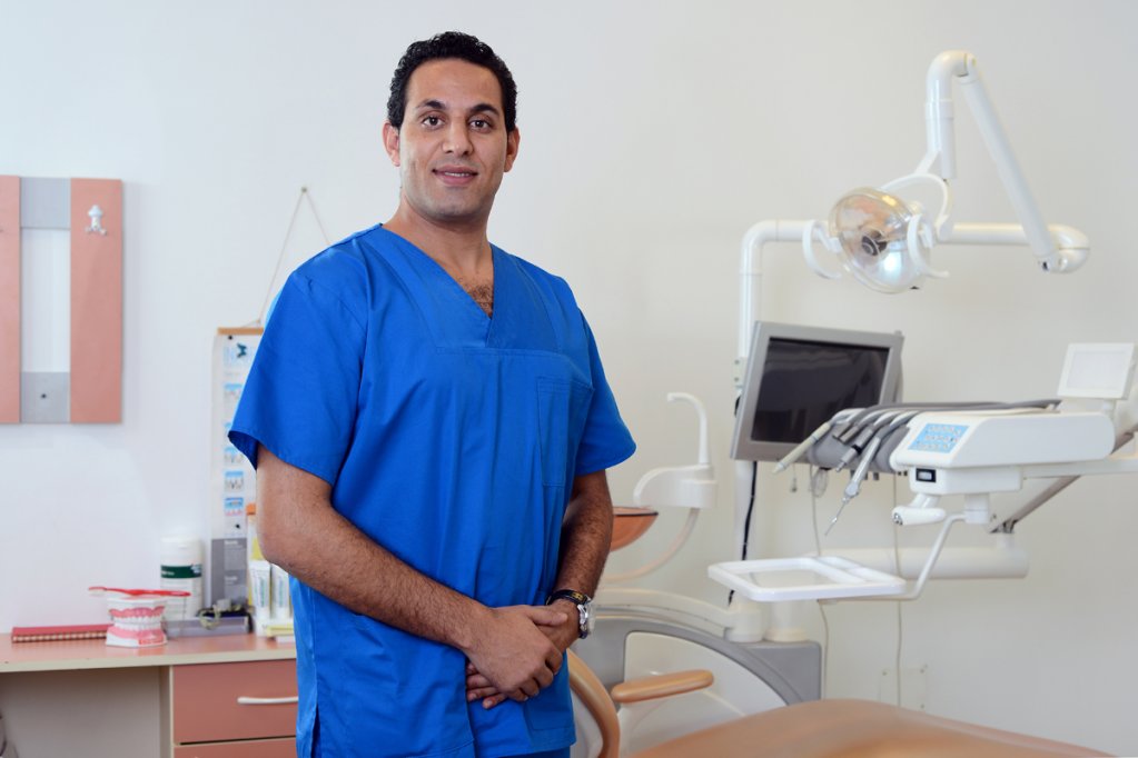 Kathib Salim - doctor