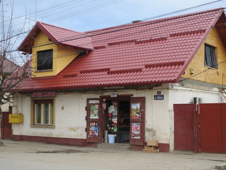 Minimarket - Strada Pindului, nr. 2