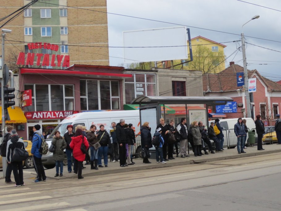 Statie RATT - B-dul Dambovita colt cu Calea Sagului