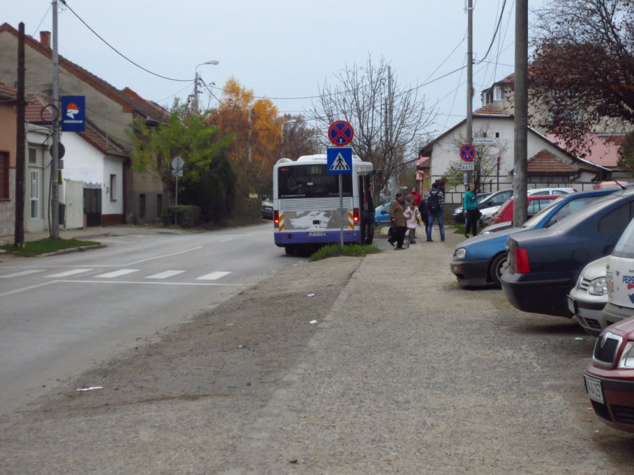 Statie RATT - str. Nicolae Andreescu colt cu str. Lamaitei