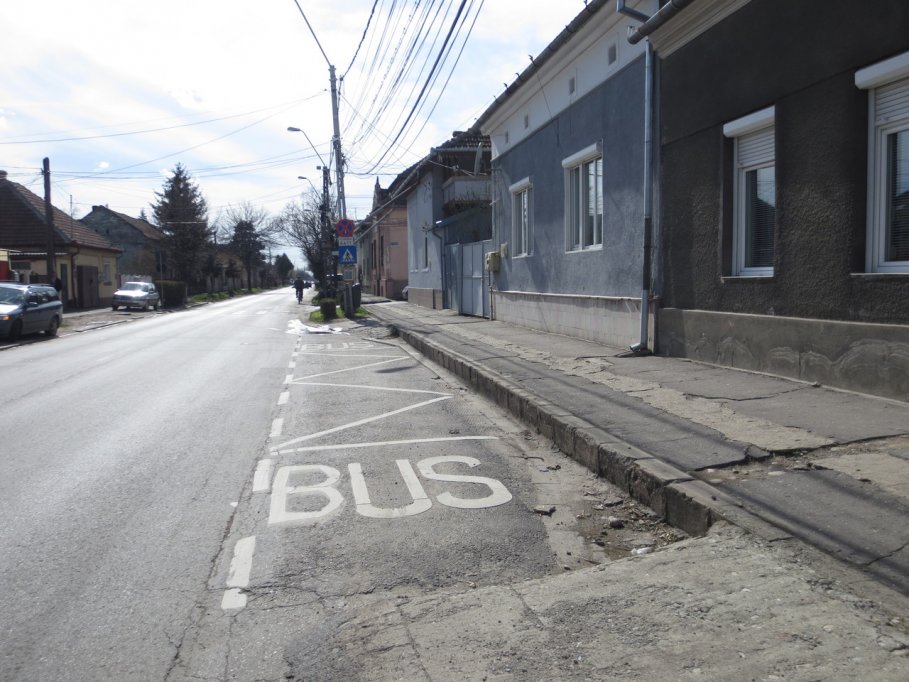 Statie RATT - str. Nicolae Andreescu colt cu str. Muncii