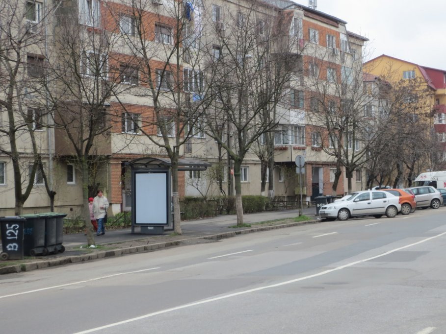 Statie RATT - str. Sf. Apostoli Petru si Pavel colt cu str. Stuparilor