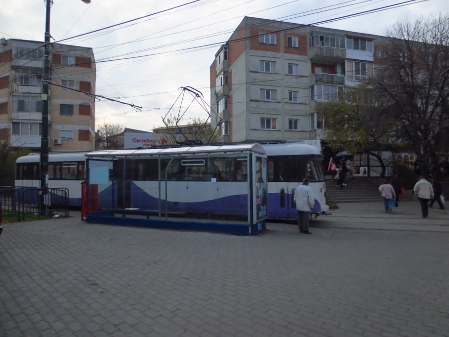 Statie RATT - str. Ana Ipatescu colt cu Bulevardul Bambovita