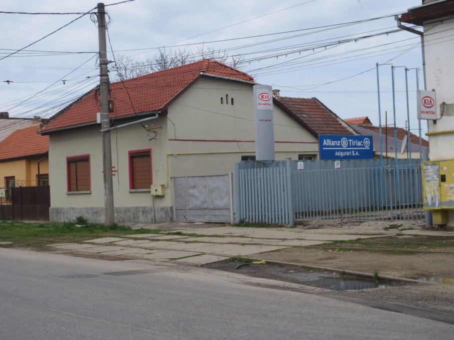Statie RATT - str. Ardealului colt cu str. Martir Opre Gogu
