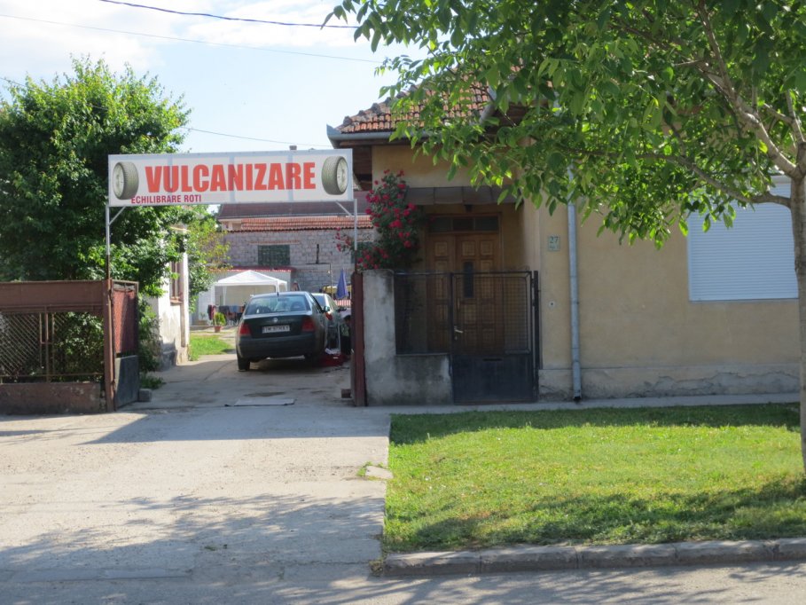 Vulcanizare auto - str. Martir Cernaianu nr. 27