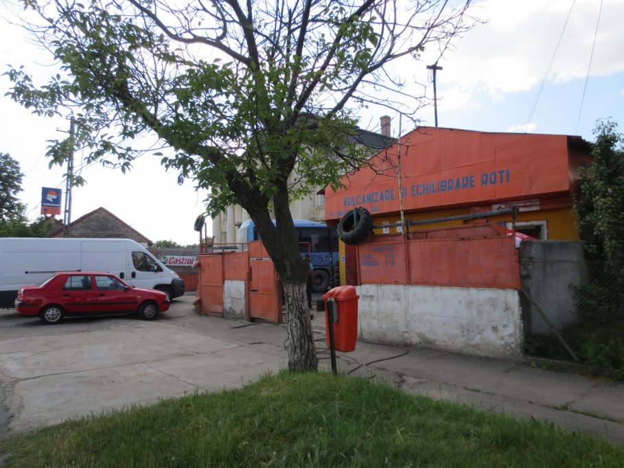 Vulcanizare auto - str. Aristide Demetriade colt cu str. Frigului