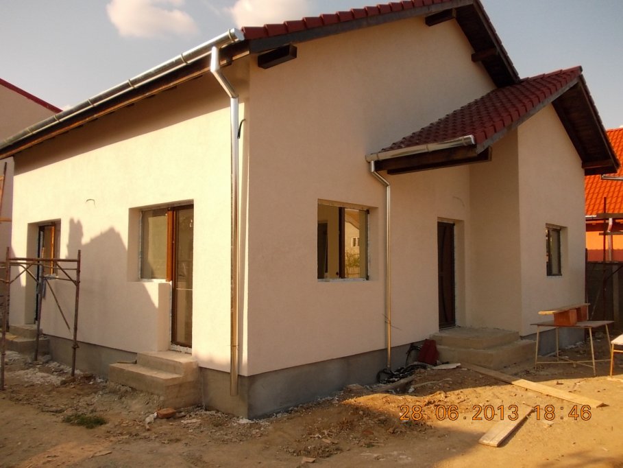Casa noua in Giroc cu curte. 400 mp