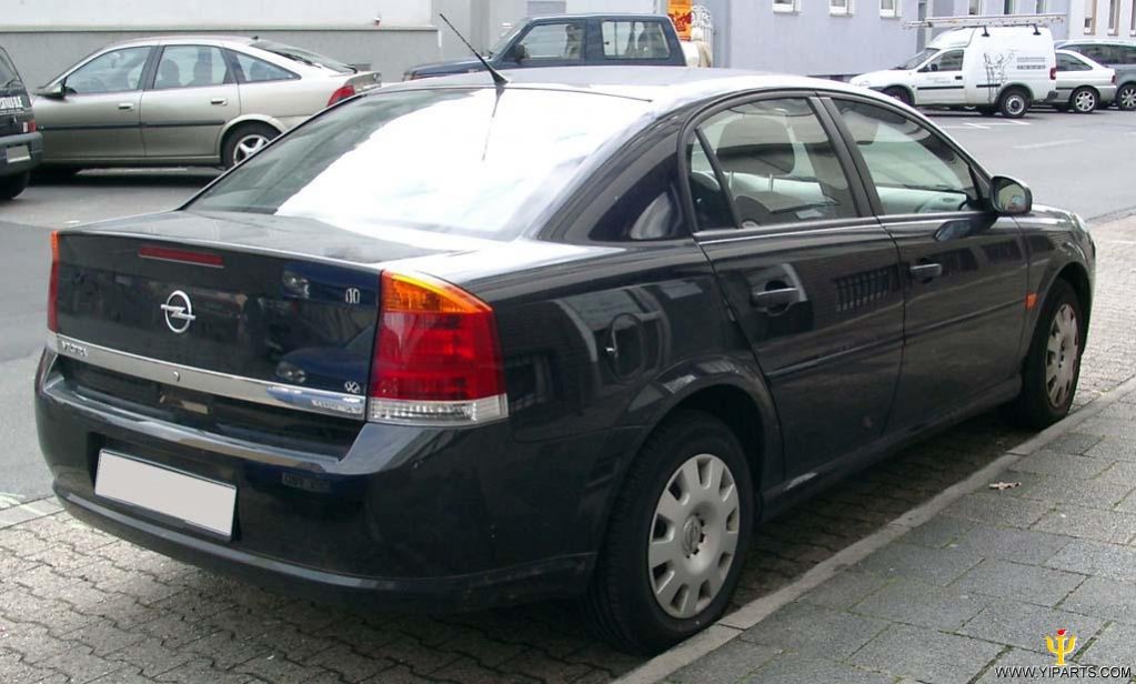 Dezmembrez Opel Vectra C