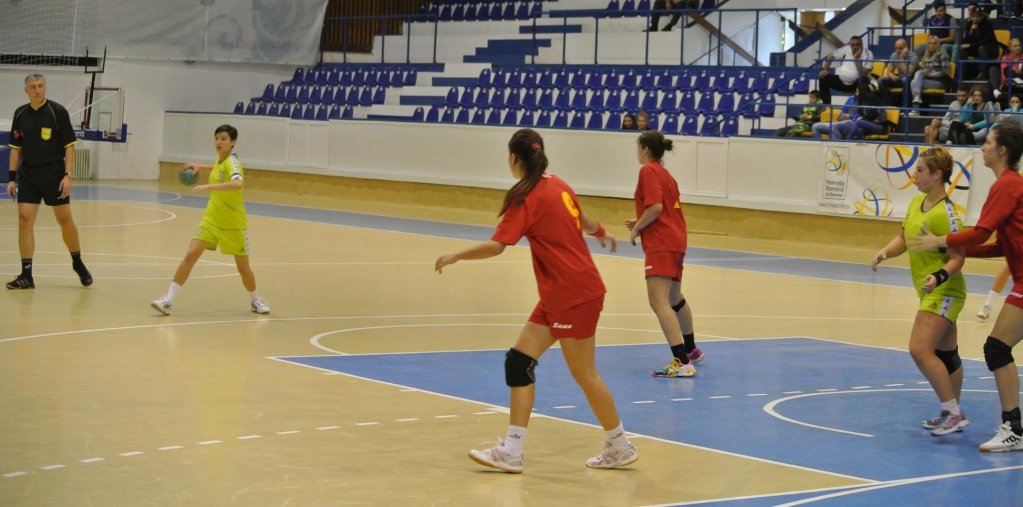 Universitatea Timisoara 20-27 Valcea - handbal feminin