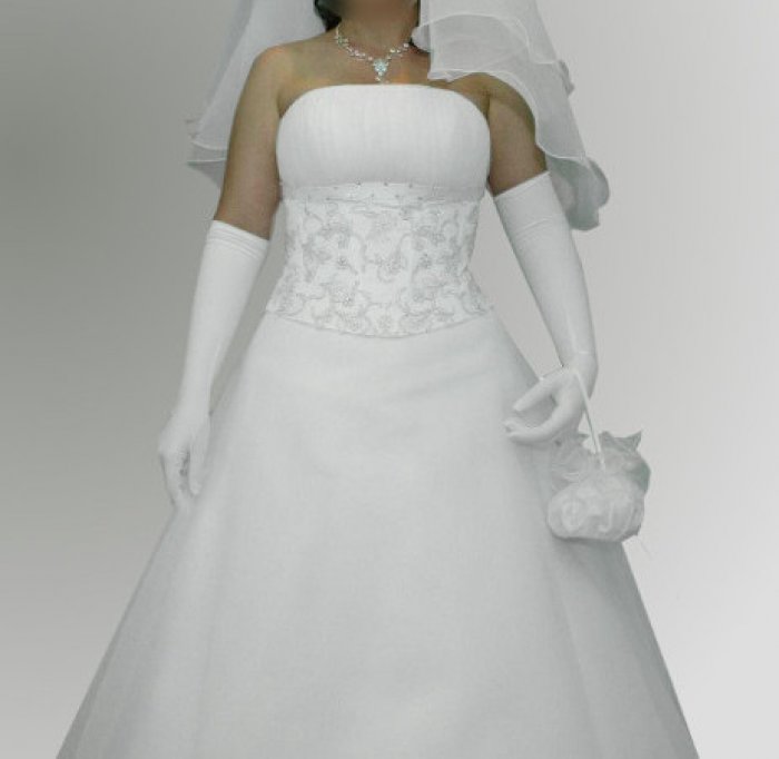 Rochie mireasa cu trena detasabila (alb-argintiu)