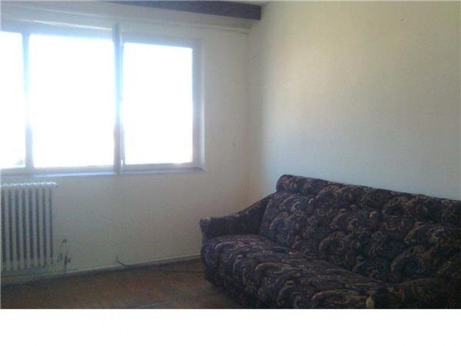 Inchiriez urgent, Apartament 2 camere, utilat, zona Complexul Studentesc