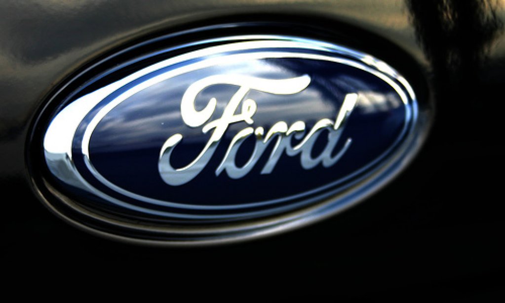 Promotie la comenzi online de piese auto Ford