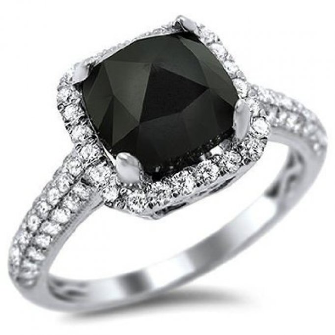 Diamantele negre