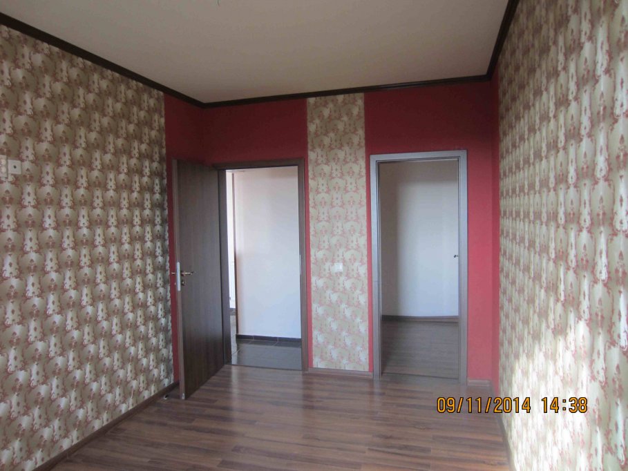 Vand apartament cu 2 camere