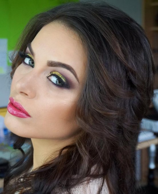 Antonela Knigge - make-up artist