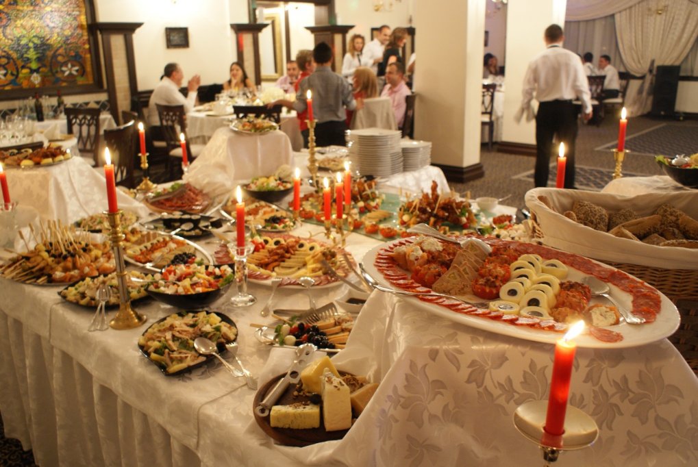 Meniu evenimente by Royal Ballroom Timisoara