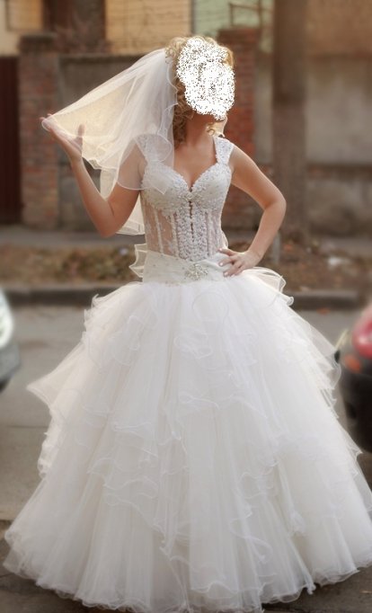 Vand o rochie de mireasa