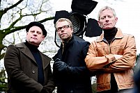 Concert Jazz – DREI IM ROTEN KREIS
