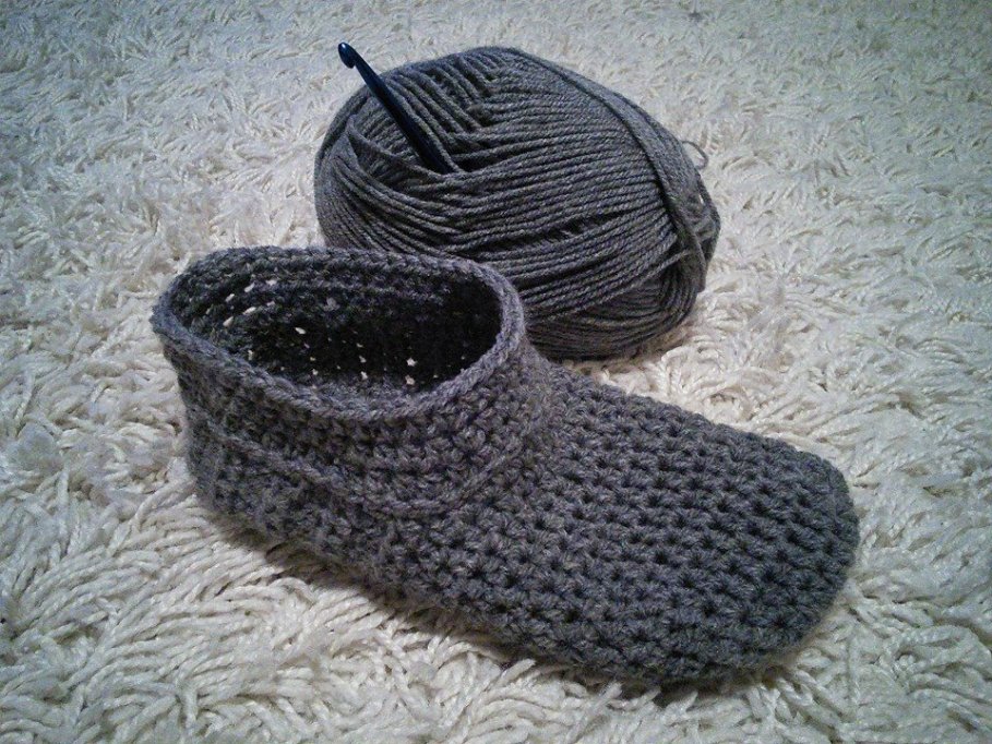 Atelier de Crosetat Papuci de Casa