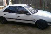 Peugeot 405