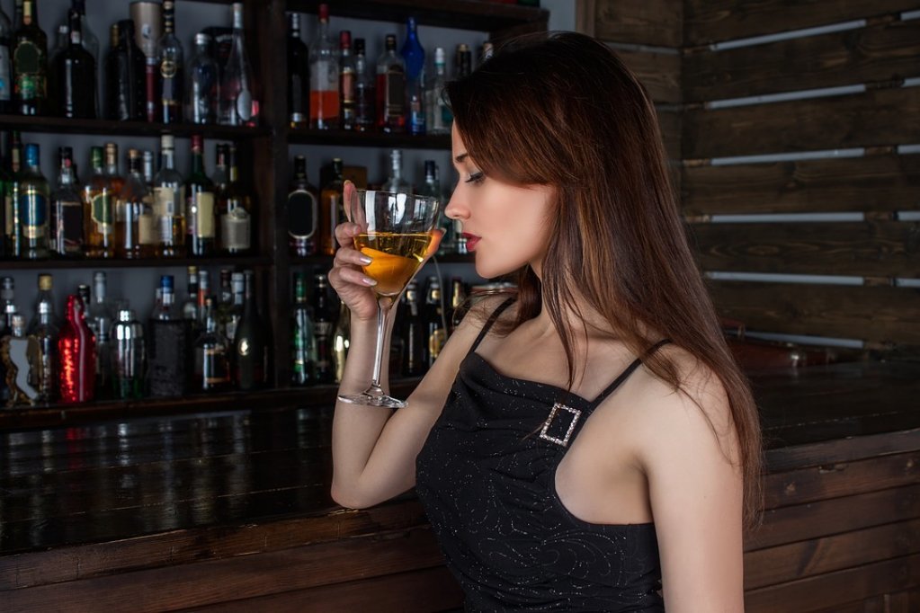 Rochiile cocktail - ce trebuie sa stiu atunci cand cumpar una?