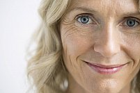 7 trucuri pentru un ten frumos la menopauză