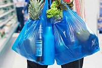 În atenția comercianților. Se poate evita eco-taxa: folosirea de pungi biodegradabile in schimbul pungilor din plastic