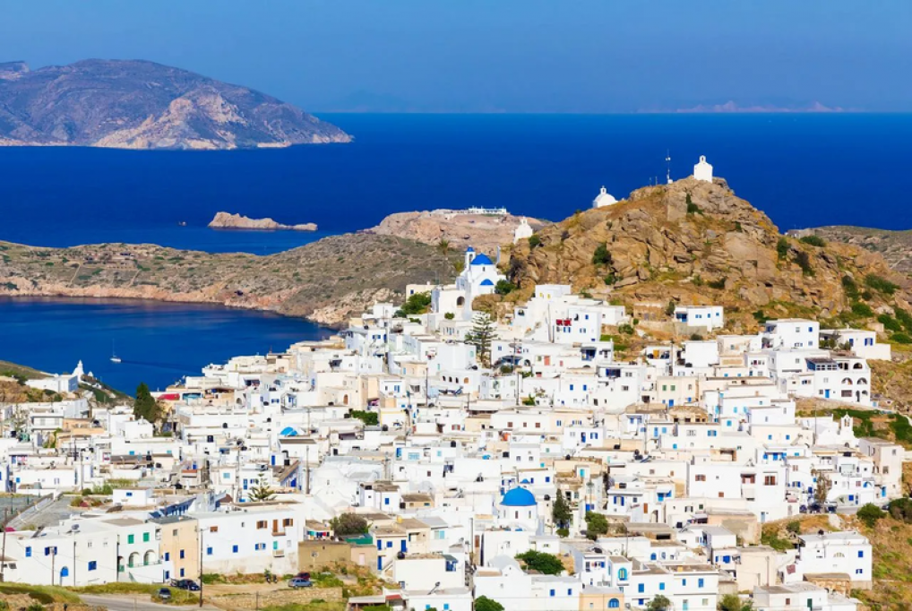 Încă nu te-ai hotărât unde mergi în concediu? Iată câteva motive pentru a alege țara zeilor - Grecia!