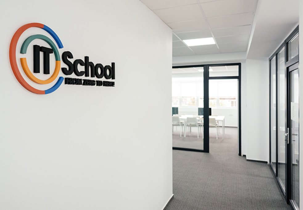 IT School