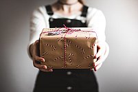 Ce cadouri să le cumperi celor dragi? Iată câteva idei care sigur vor fi apreciate