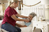 Cum beneficiezi de ingrijiri paliative personalizată pentru vârstnici