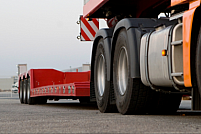 Transport cu platforma extensibila