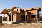 Constructii case la rosu in Bucuresti