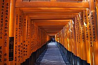 La pas prin Japonia