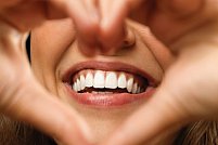 Implant dentar - sector 3