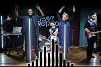 Heavy Rotation Band