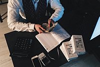 Cum să îmi gestionez mai bine banii: Atelier de educaţie financiară