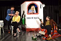 Comedia „Iubire dublu distilata”