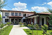 Primaria Crucea