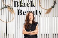 Raluca Aldea - hairstylist