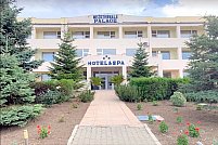 Palace Lake Hotel