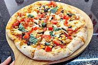 Boomerang Pizza